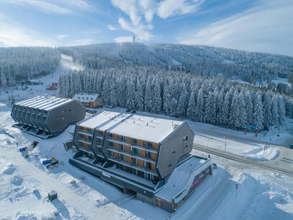 Mountain Apartments Klínovec Hexagon Loucná pod Klínovcem Exterior foto